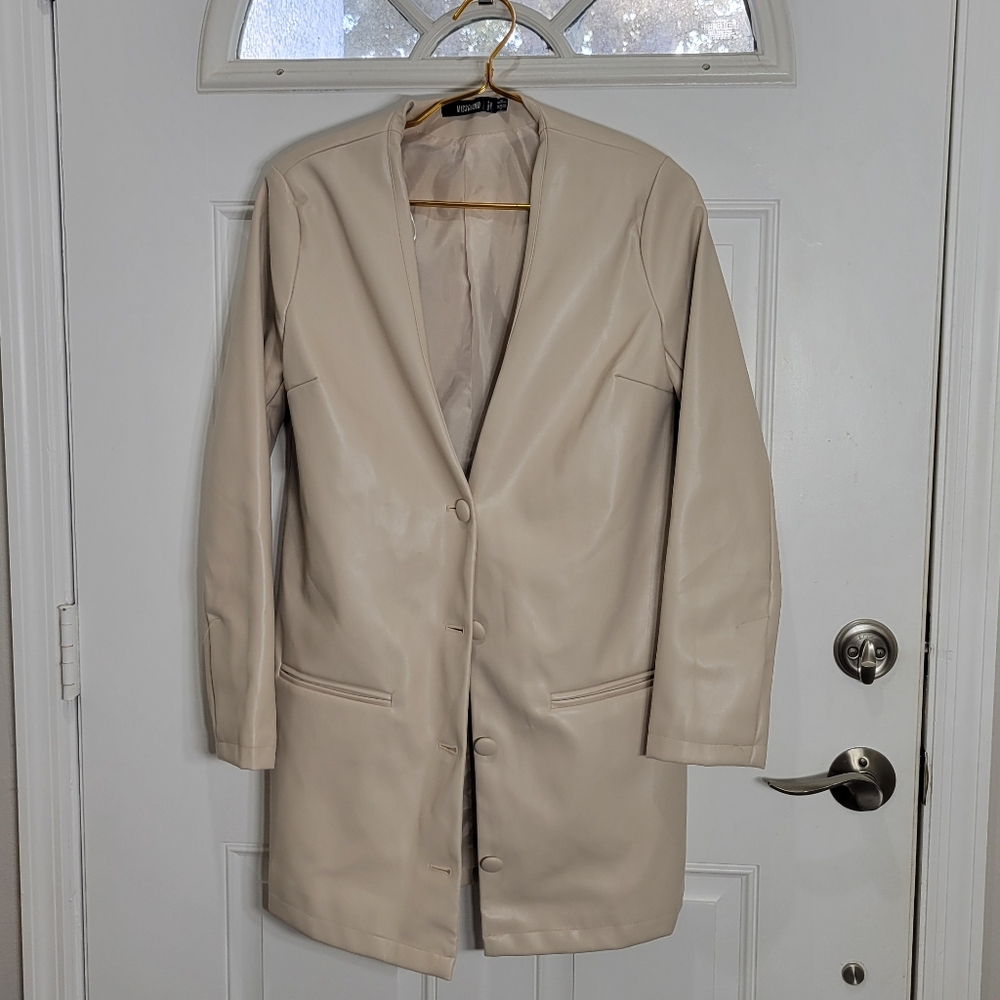 Misguided Long Line Single Button Blazer Size 4 - image 3